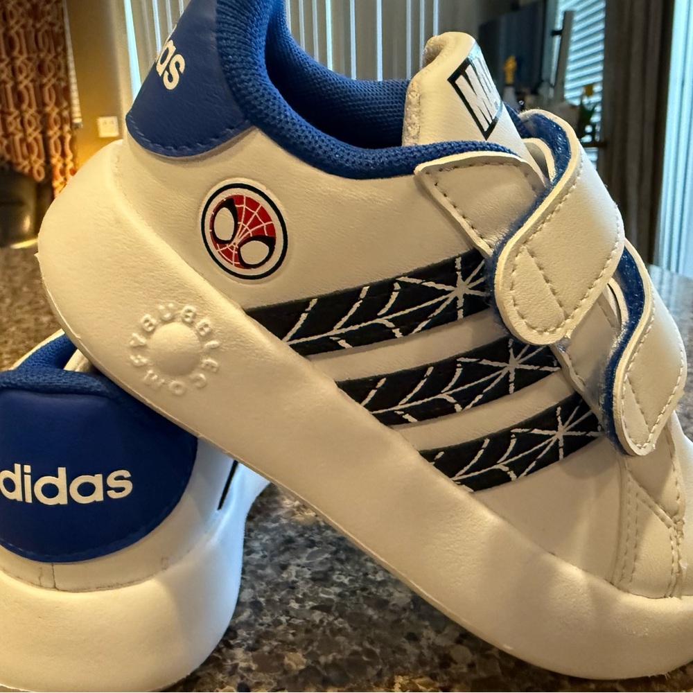 Adidas Marvel Spidey Toddler Shoes Size 9